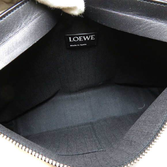 Loewe Anagram Motif Leather Clutch Bag - Picture 5 of 10